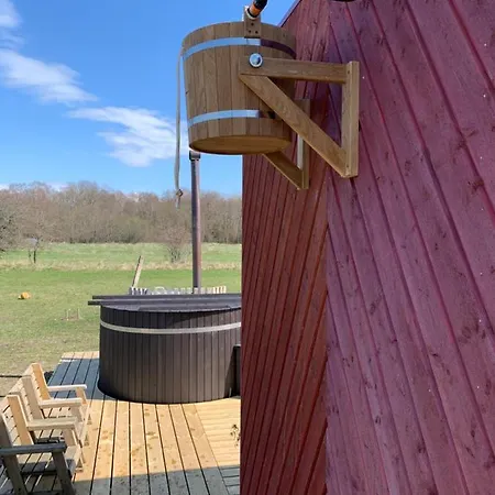 Jaagu-mihkli Muhu Island Landhaus *